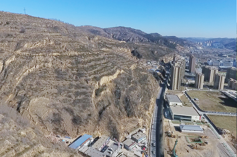 國道210延安國境河莊坪至三十里鋪公路改建工程地質(zhì)災(zāi)害危險性評估